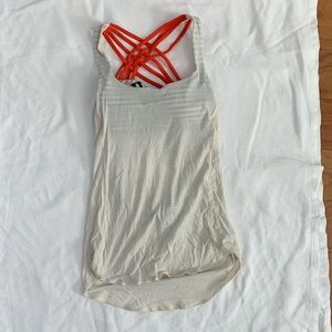 Lululemon top with built in sports bra, size 6